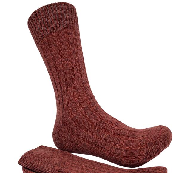 Mens Ribbed 81% Cashmere Mid Calf Socks 10-13 Warm Cozy Garnet Hill Luxury Rust - Picture 1 of 6
